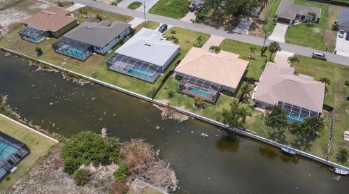 1121 1 Ter, Cape Coral FL  33991-1591 exterior