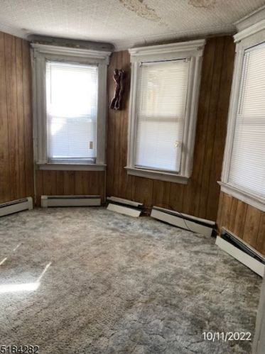 24 Orange Pl, Irvington NJ  07111-2040 exterior