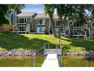 422 Lake St, Minnetrista MN  55387 exterior