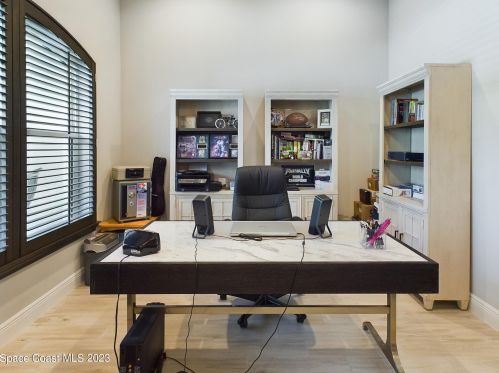 950 Yearling Trl, Sebastian FL  32958 exterior