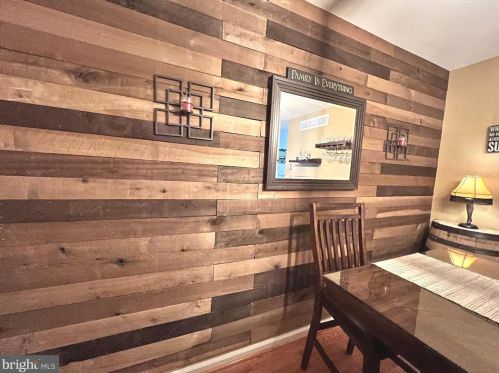 324 Glenn Rose Cir, Norristown PA 19406-1783 exterior