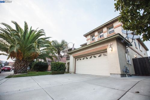 197 Brighton Cir, Vacaville, CA 95687-8203