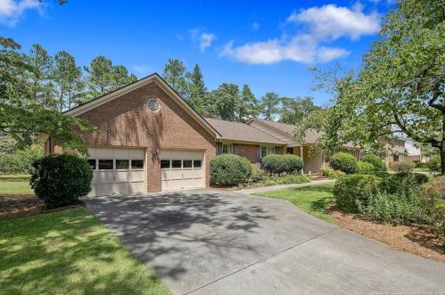3222 Jura Dr, Fayetteville, NC 28303-5130