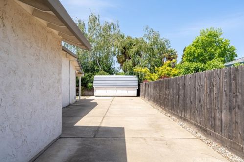 66 Brenda Dr, Chico CA  95928-6390 exterior