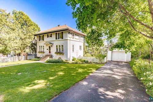 130 Laurie St, Duluth MN  55803-2417 exterior