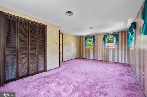 101 Elm Ave, Yardley PA 19067-7419 exterior