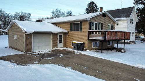 20416 Ridge Ave, Centerville, WI 54630-8061