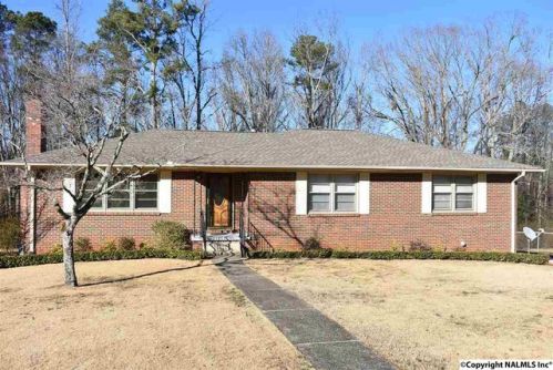 245 Kenwood Cir, Gadsden, AL 35904-3641