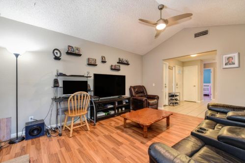 2420 Berrywood Dr, Rancho Cordova CA  95670-5204 exterior