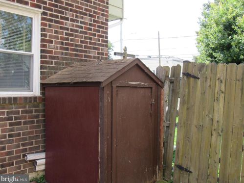 2008 Bayless Pl, Norristown, PA 19403-1438