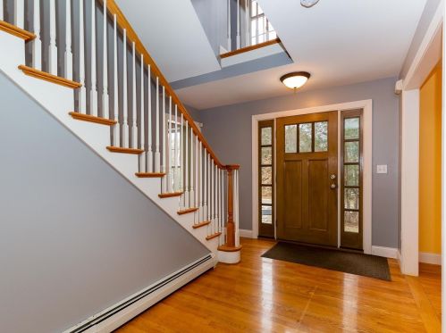 4 Champernowne, Dover, NH 03823-7504