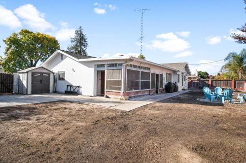 409 Rumble Rd, Modesto CA  95350-2316 exterior