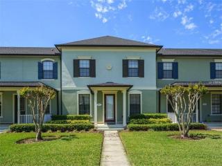 4048 Viosca Pl, Orlando, FL 32837-7675
