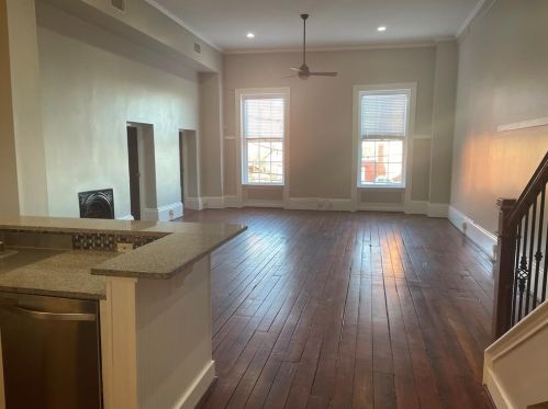 2016 Strand St, Galveston, TX 77550-1631
