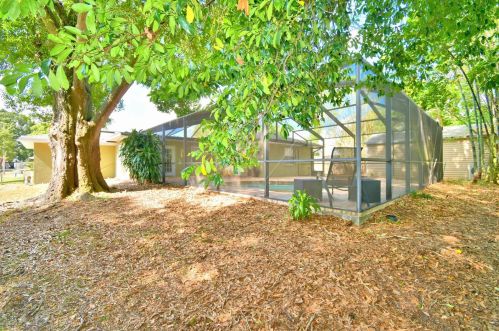 630 Hillside Cir, Lake Alfred FL  33850-3112 exterior