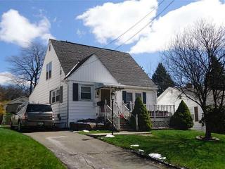 243 Grandview Ave, Meadville, PA 16335-1417