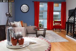55 Glashaus Loop, Oakland, CA 94608-1297