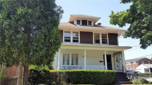 18 Silver Ave, Buffalo, NY 14219-1126