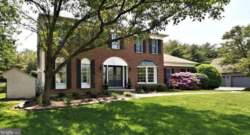 2010 Black Bird Cir, Norristown, PA 19403-1845