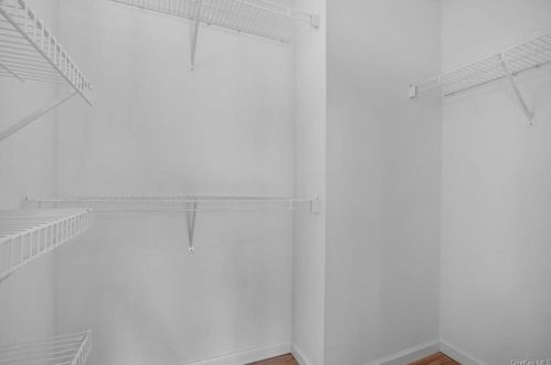 228 Mallard Ct, Yorktown Hgts NY  10598-1975 exterior