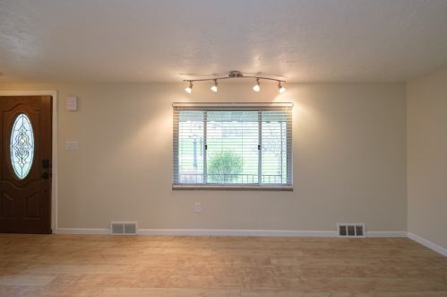 543 Mcmurray Rd, Canonsburg, PA 15317-3143