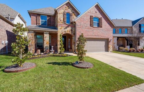 8753 Running River Ln, Fort Worth, TX 76131-3373