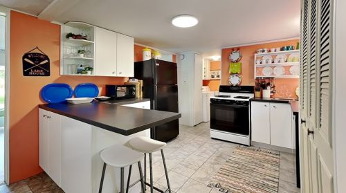 328 Mohican Trl, Mercer PA  16137-9333 exterior