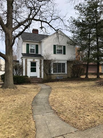 1369 Elmwood Rd, Cleveland, OH 44116-2238