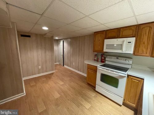 504 Church St, Charles Town WV  25414-1314 exterior