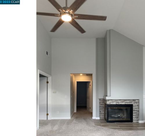 11801 Newbridge Way, Pleasanton CA  94568-2354 exterior