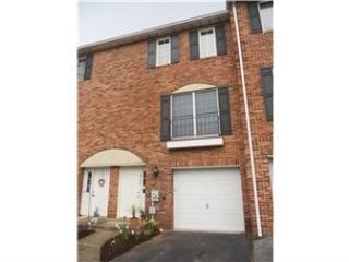 4777 Weatherhill Dr, Wilmington, DE 19808-1998