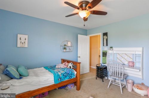 10099 Lindale Ave, Upton PA  17225-8373 exterior