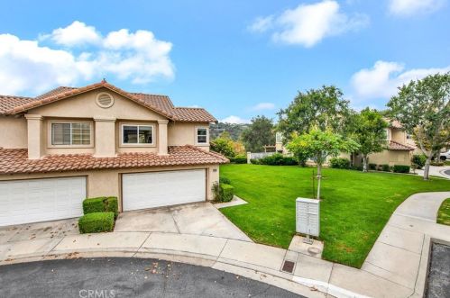 3 Regato, Trabuco Canyon CA  92688-3002 exterior