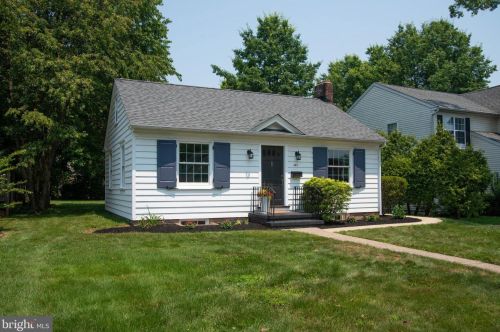 347 Perkiomen Ave, Lansdale PA  19446-3526 exterior