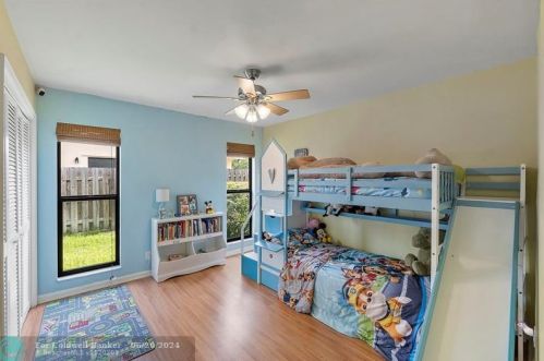 21044 Shady Vis Ln, Boca Raton FL  33428-1156 exterior