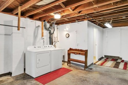 114 Francis Ave, Beaver Falls PA  15010-1333 exterior