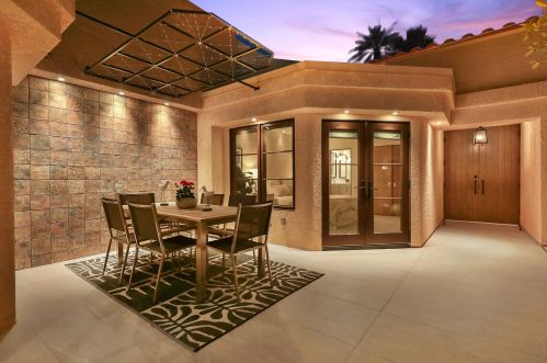 77150 Avenida Fernando, La Quinta CA  92253-2561 exterior