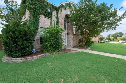 4545 Crooked Ridge Dr, Frisco TX  75056-4080 exterior