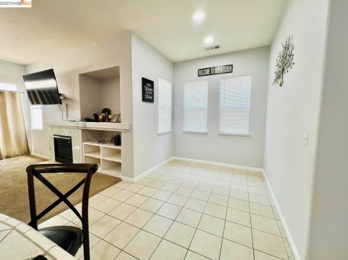 1416 Dylan Creek Dr, Grayson CA  95363-8765 exterior