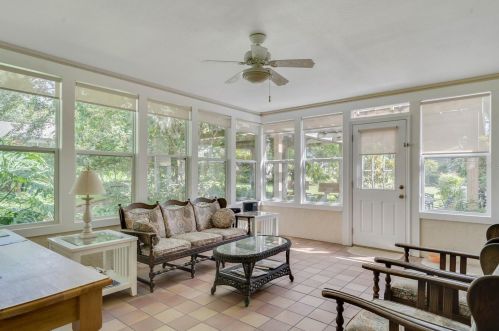 935 Versailles Cir, Maitland FL  32751-4565 exterior