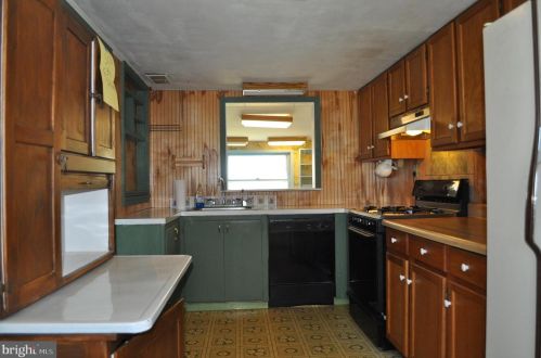 142 Gable Rd, Paoli PA  19301-1848 exterior