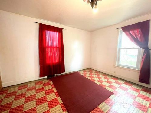 333 Fannie St, Mc Donald PA 15057-1314 exterior