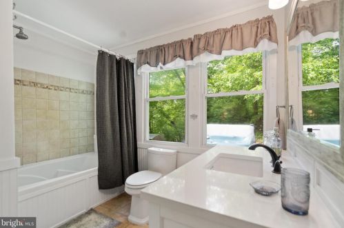 738 Forest Drive Ext, Richmond National Battlefiel VA  22835-5901 exterior