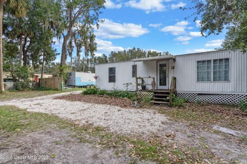 2595 Parrish Rd, Titusville FL  32796-7810 exterior