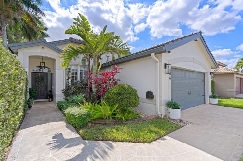 806 Lake Wellington Dr, West Palm Beach, FL 33414-7972