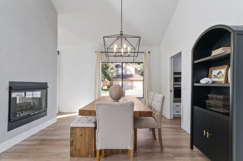 2121 Campton Cir, Rancho Cordova CA  95670-8348 exterior