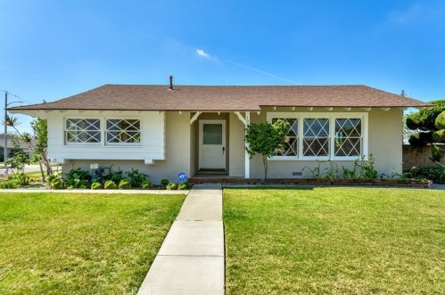 10943 Lindesmith Ave, Whittier, CA 90603-3221