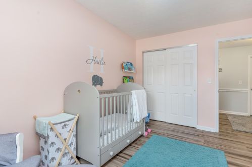 140 Union Ridge Dr, Englewood OH  45322-8774 exterior