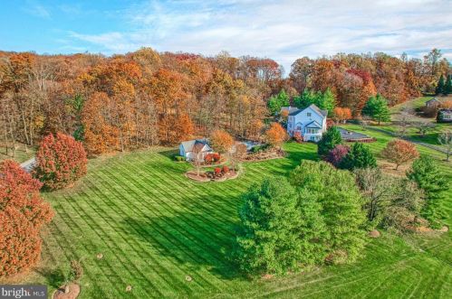 40280 Spectacular Bid Pl, Leesburg VA  20176-7173 exterior