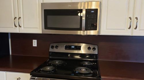 1386 Applegate Dr, Lewisville TX  75067-3302 exterior